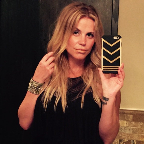 Meet your Posher, Lou - Picture 2 of 5